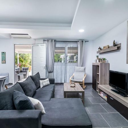 Villa Iceberg Mini คาลามากิ ภายนอก รูปภาพ